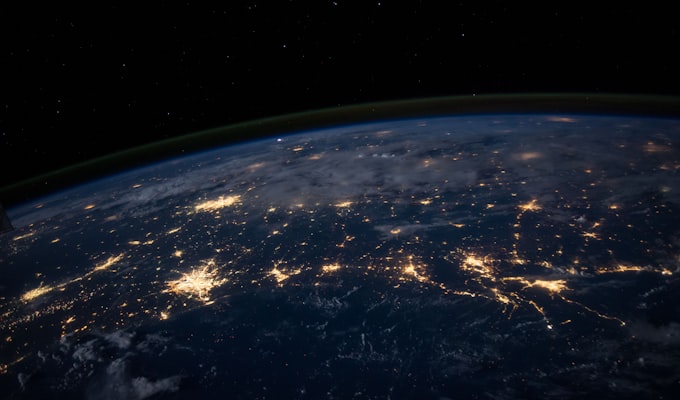 Planeta conectado visto do espaço